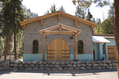 Boudreaux Cellars is located in the Cascade Mountains just outside of Leavenworth, Washington