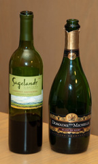 2006 Sagelands Vineyard Four Corners Cabernet Sauvignon and NV Domaine Ste. Michelle Blanc de Noirs
